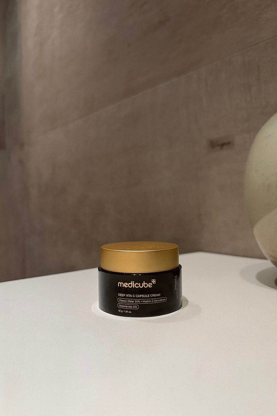 Wayne Signature Anti-Âge - L'essentiel réuni pour préserver jeunesse et éclat.