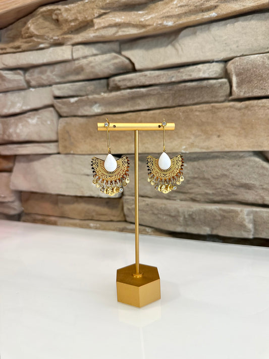 Boucles d'oreilles pendantes dorées