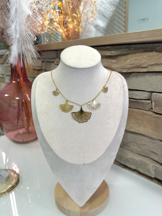 Collier feuilles de ginko en acier inoxydable